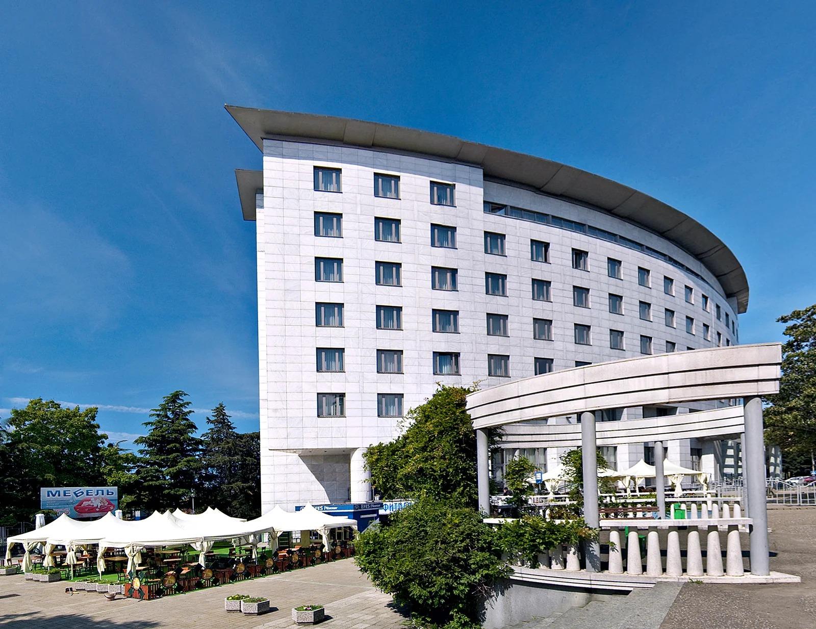 Фото Каравелла