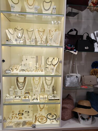 Bijuteriler Вера Ирисова, Arhangelsk, foto