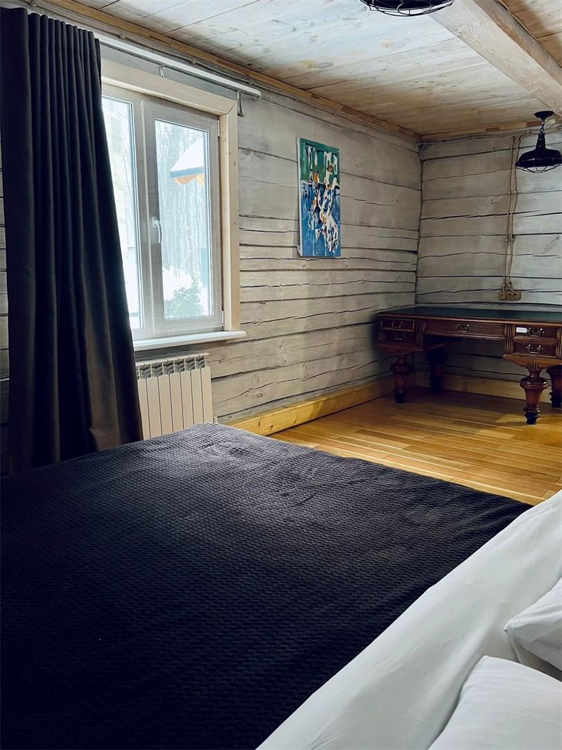 Фото Дом в лесу