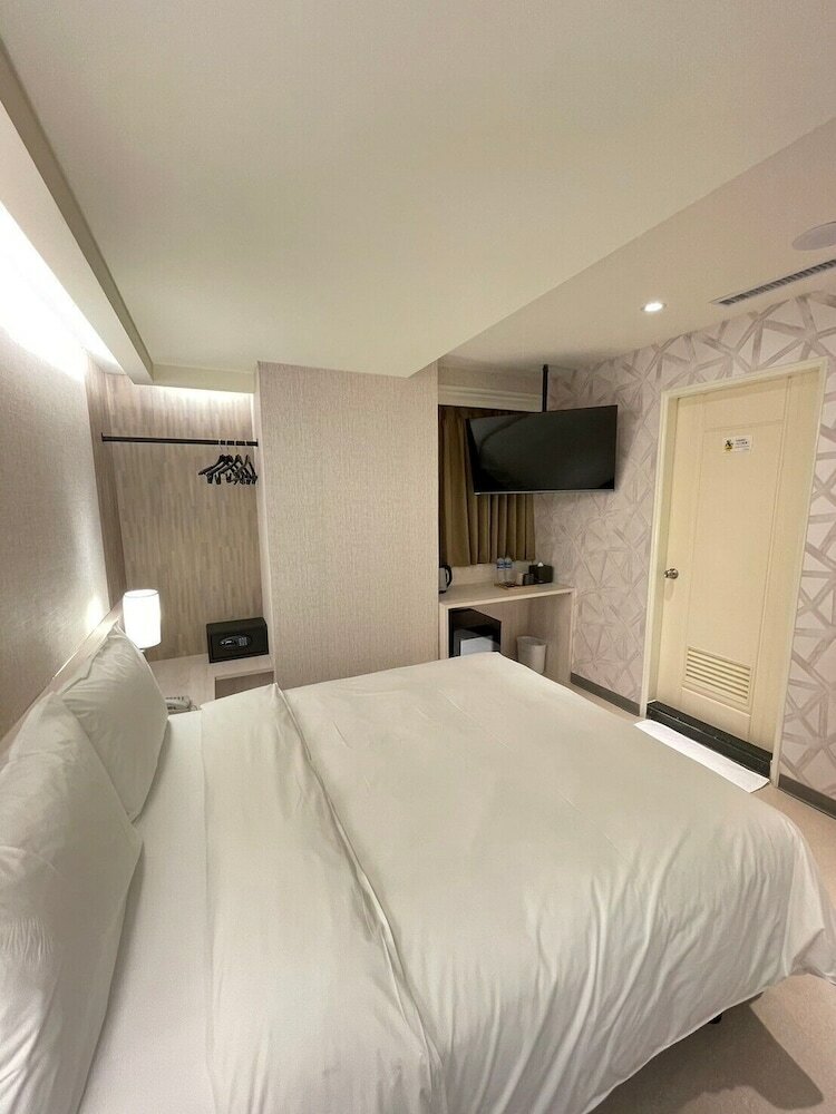 Фото Shinshin Hotel