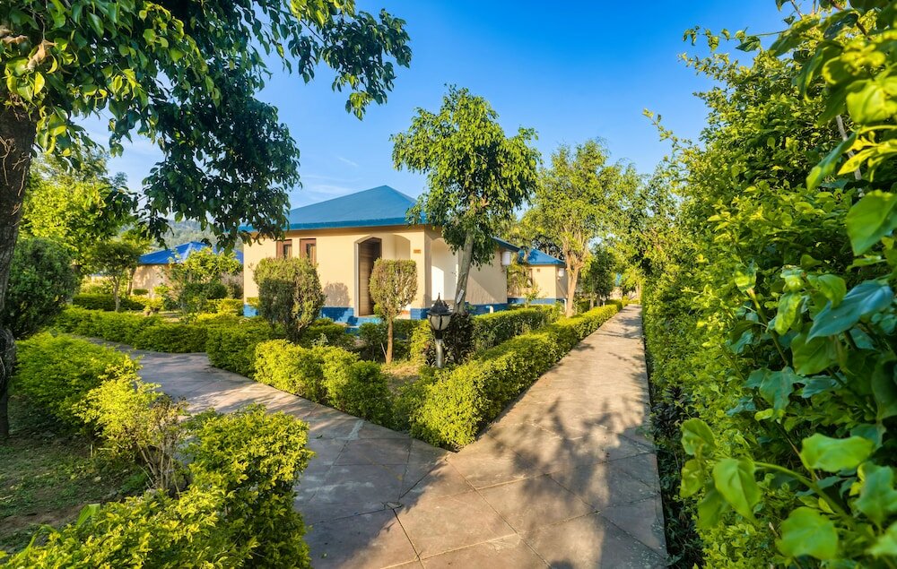 Фото Tusk and Roar Corbett Resort