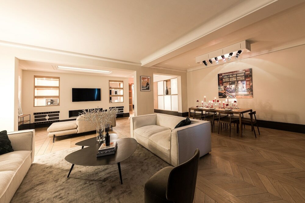 Фото City Luxury 3br Prime Location