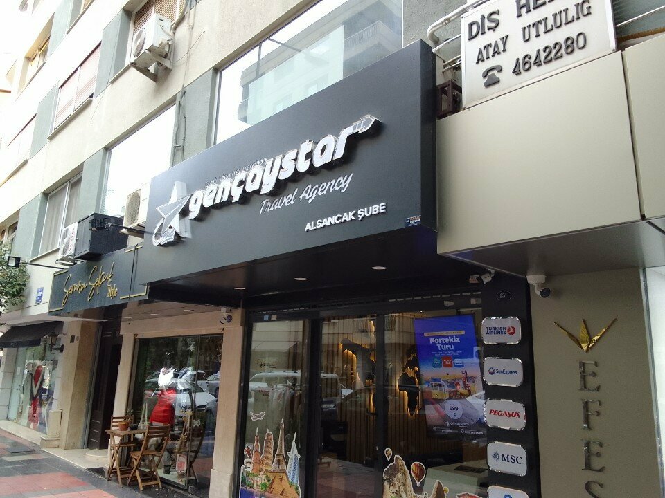 Clothing store Semra Selcuk, Izmir, photo