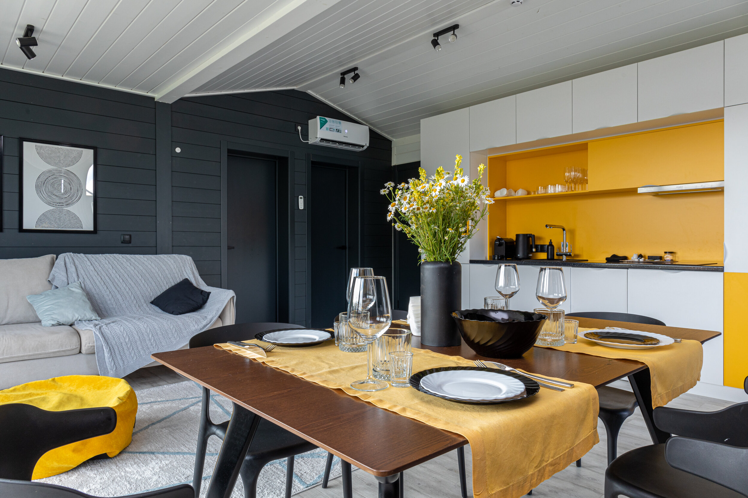 Фото Garnet Holiday Мир