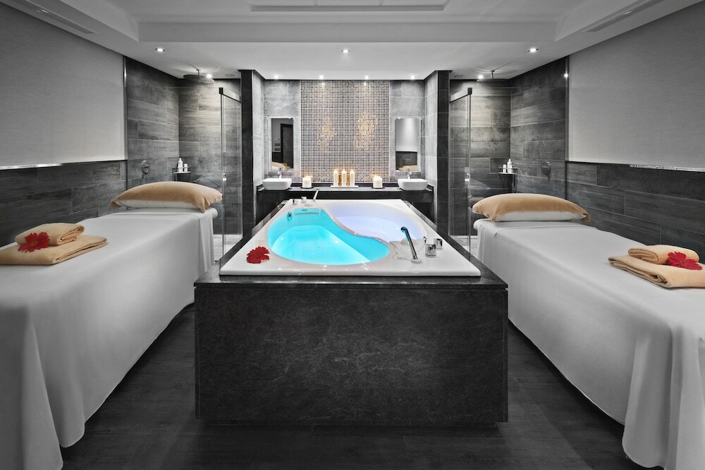 Фото Elba Premium Suites - Adults Only