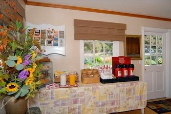 Фото Deer Haven Inn