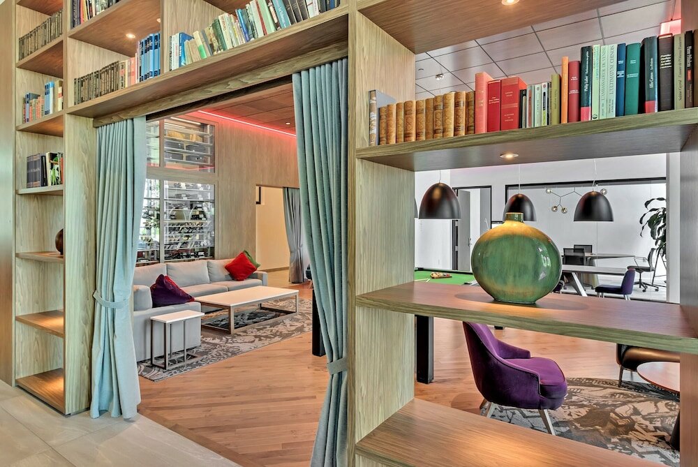 Фото Hotel Mortagne