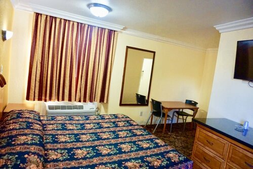 Гостиница Satellite Motel