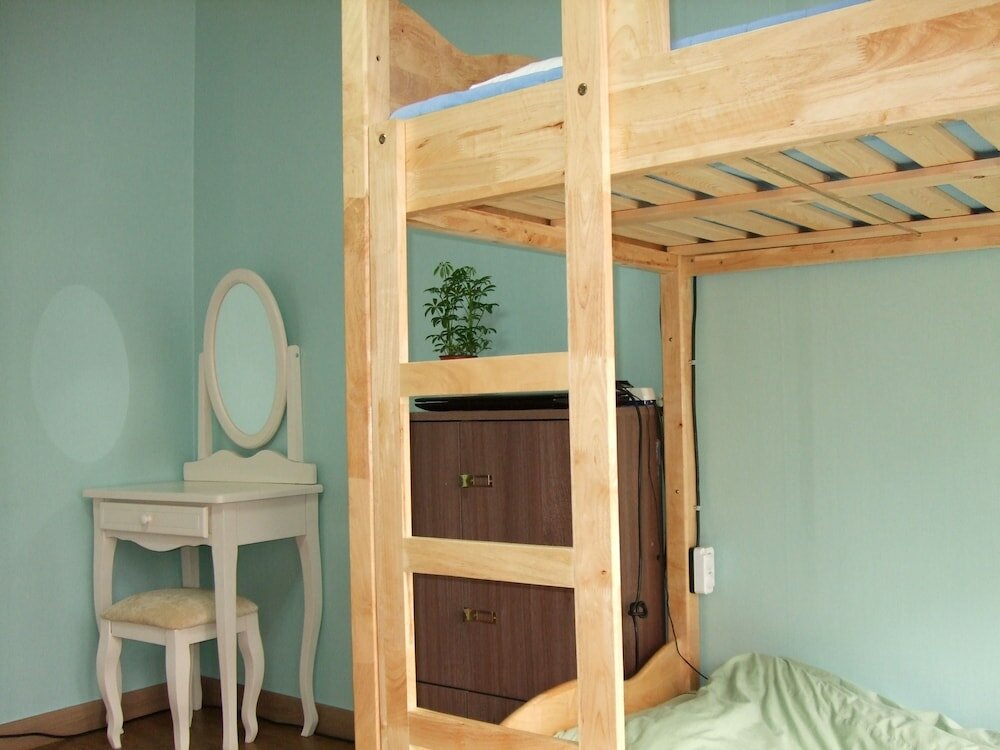 Фото Birdsnest Hostel Hongdae