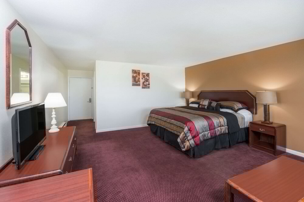 Фото Knights Inn Kirksville