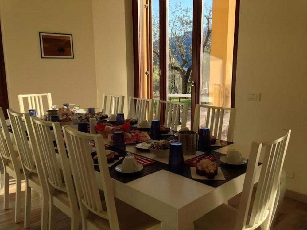 Фото Charming Bellagio Boutique Hotel