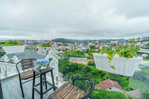 Гостиница Dalat Home в Далате