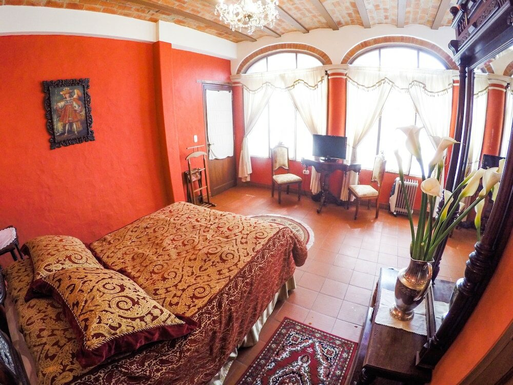 Фото Hotel Monasterio