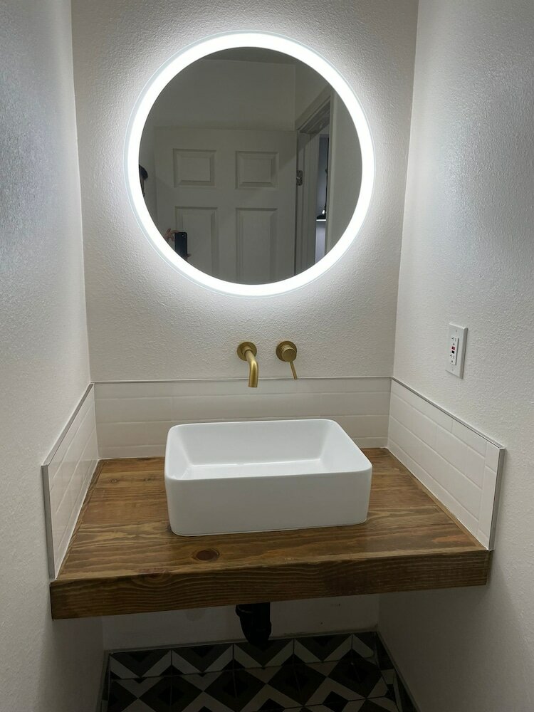 Фото Ramona Valley Inn