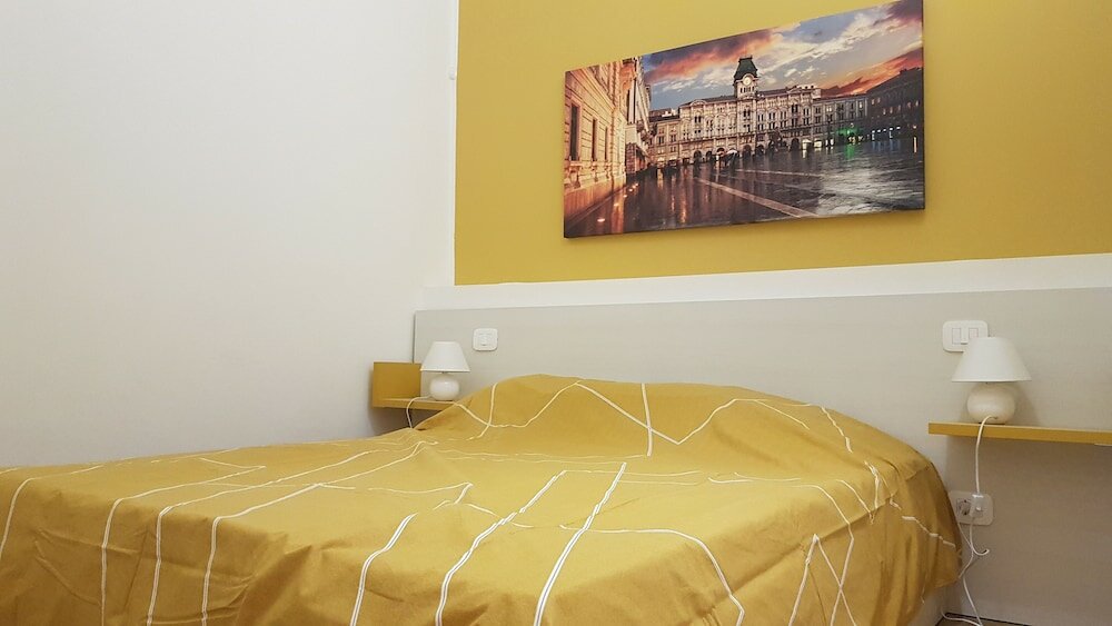 Фото Апартаменты Trieste Center Rooms
