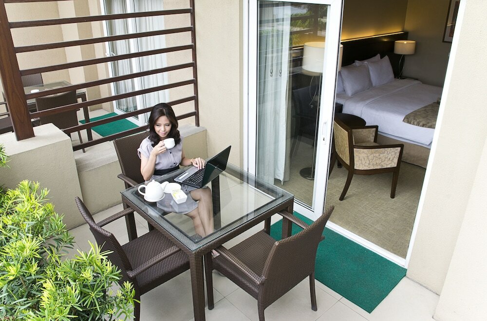 Фото Harolds Evotel Cebu