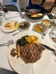 ‪Seraf Restaurant‬ (Istanbul, Bagcilar, Mahmutbey Neighborhood, Peyami Safa Avenue, 38D) ، مطعم