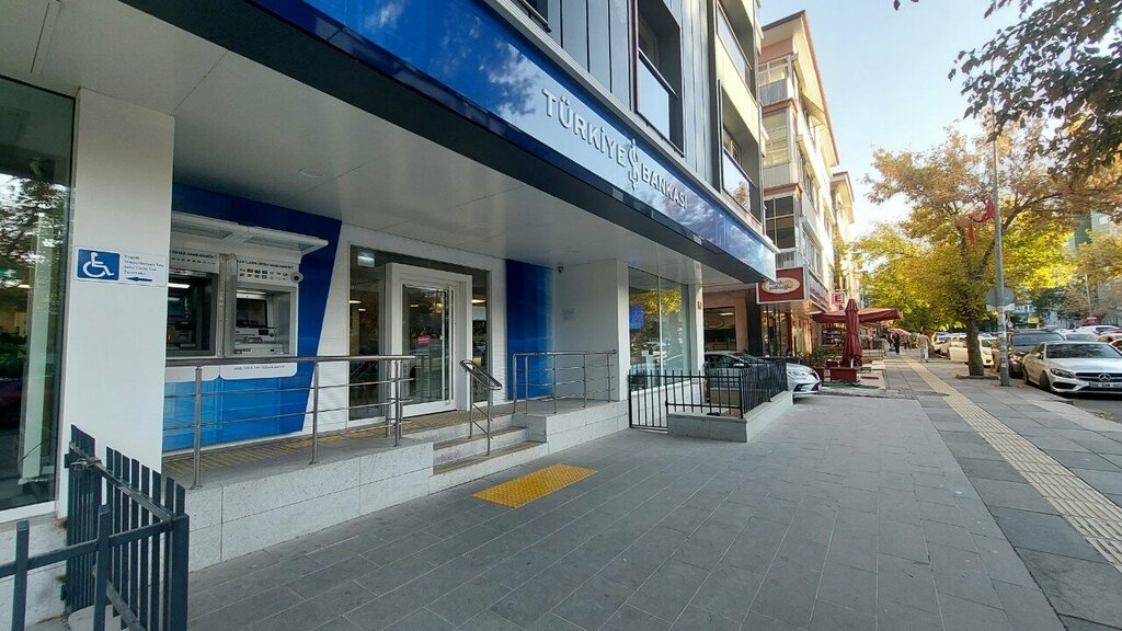 Bank Türkiye İş Bankası Yeşiltepe/Ankara Şubesi, Ankara, photo