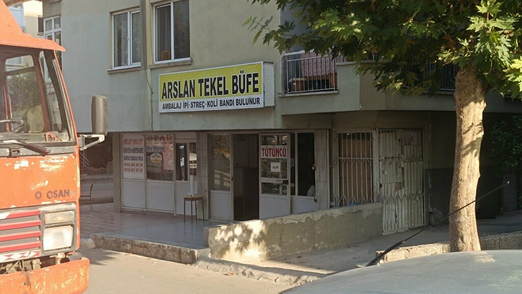Tobacco and smoking accessories shop Arslan Liquor Buffet, Antalya, photo