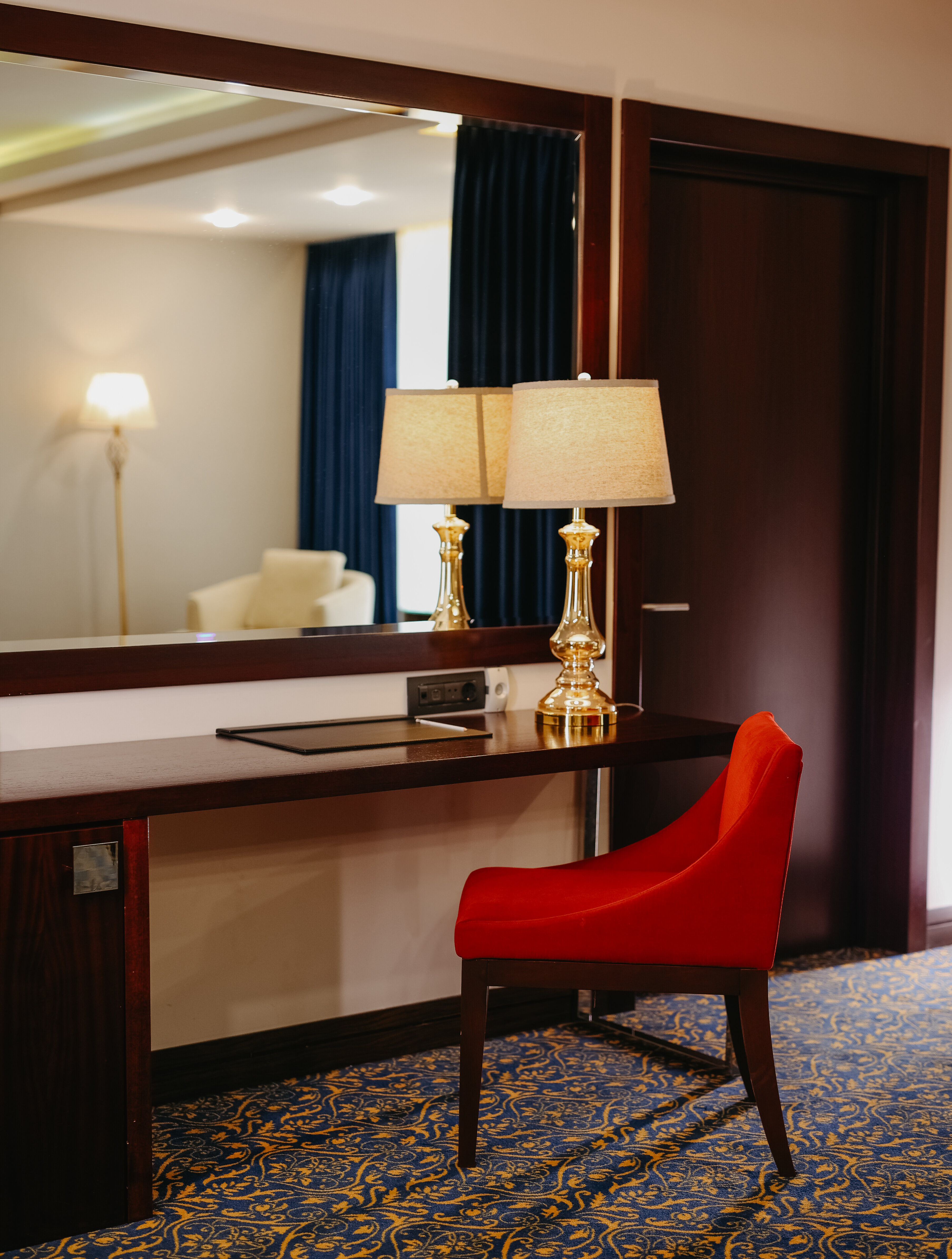 Фото Ramada Hotel & Suites by Wyndham Yerevan