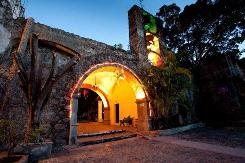Гостиница Hotel Hacienda Vista Hermosa
