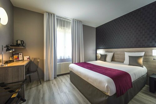Гостиница The Originals City, Hôtel La Saulaie, Saumur Ouest