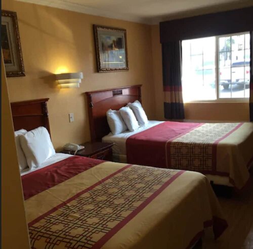 Гостиница National City Motel в Чула-Виста