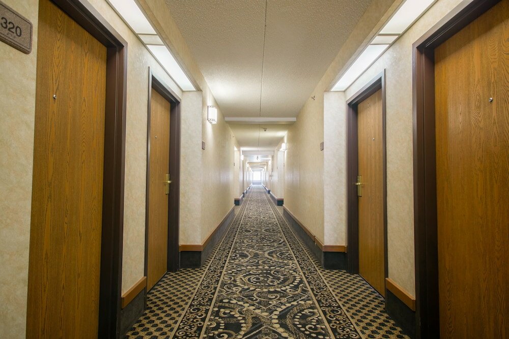 Фото Humphry Inn & Suites