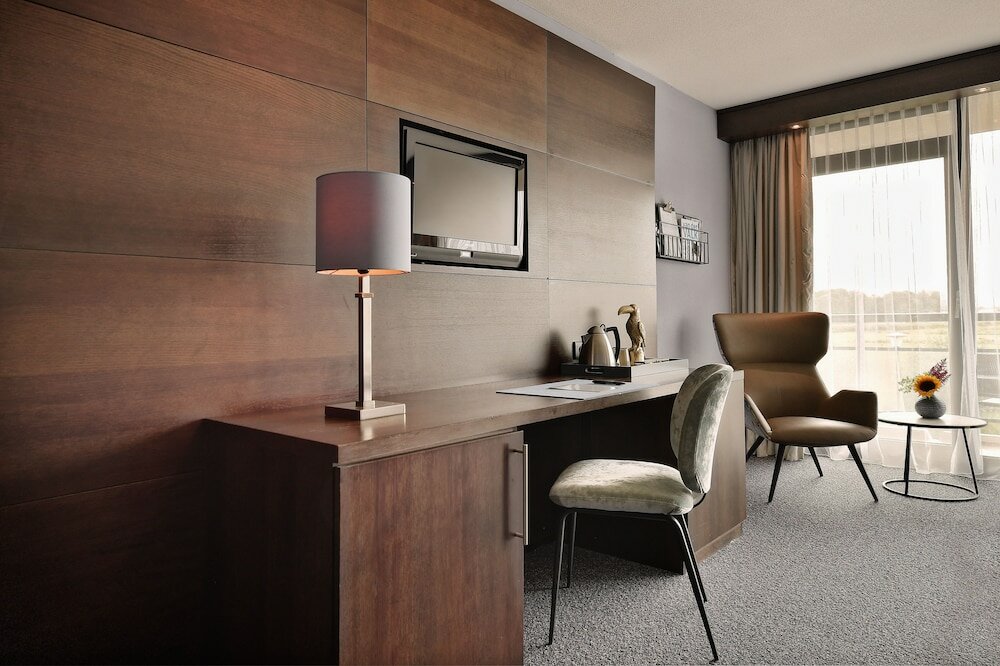 Фото Van der Valk hotel Sassenheim-Leiden
