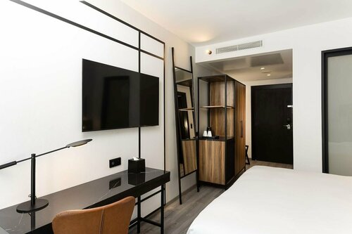 Гостиница Radisson Hotel Tunis City Center в Тунисе