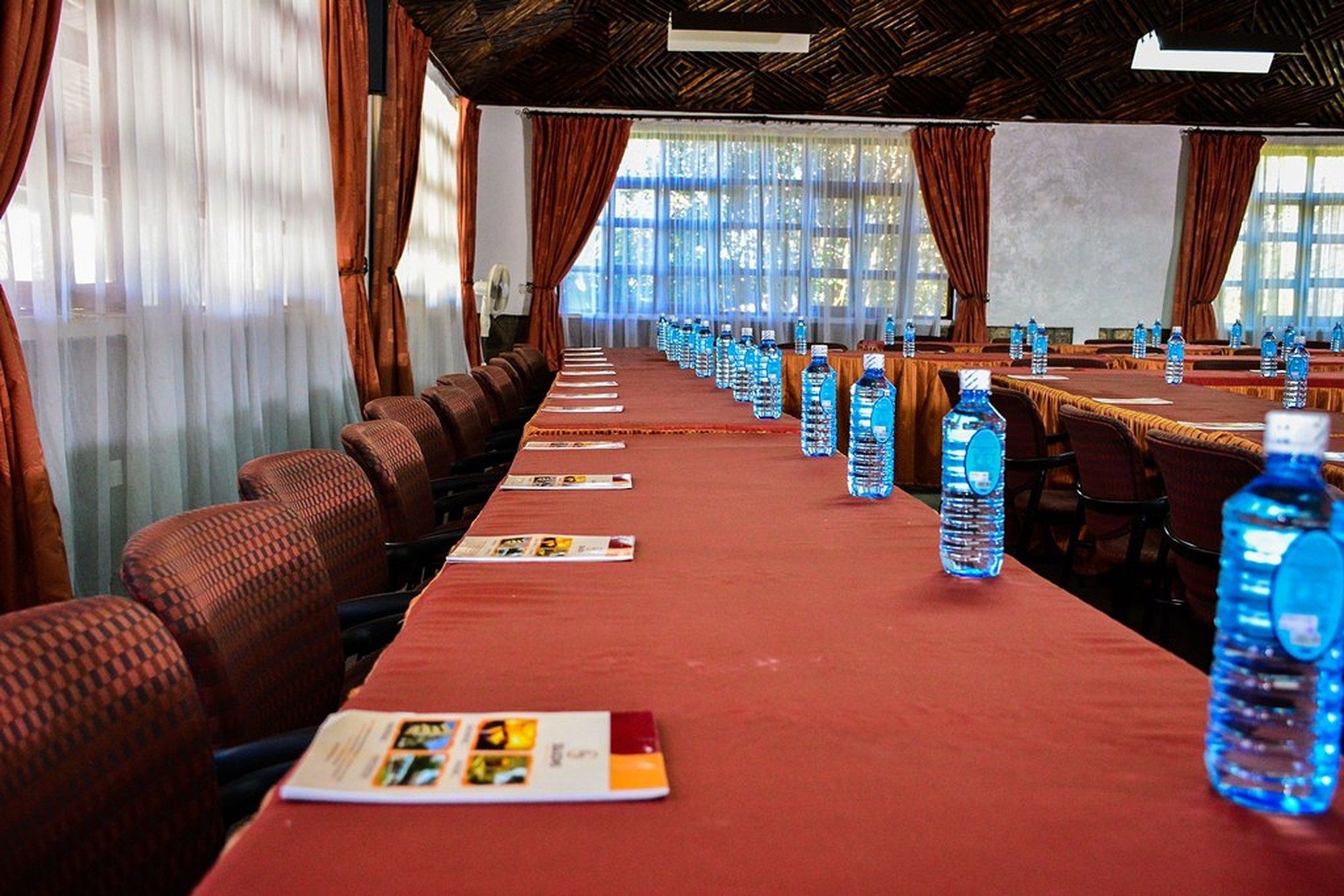 Фото Elementaita Country Lodge