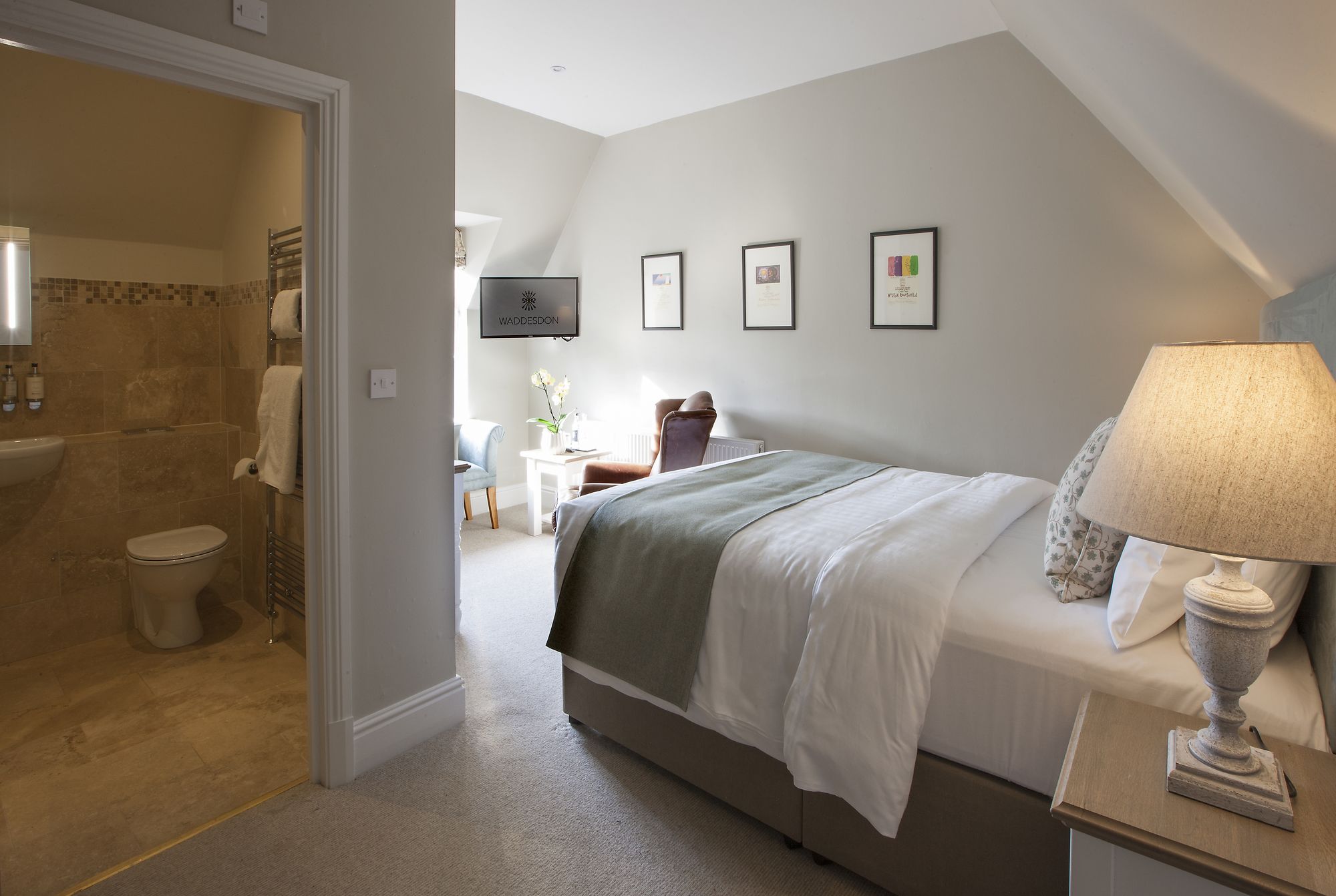 Фото The Five Arrows Hotel