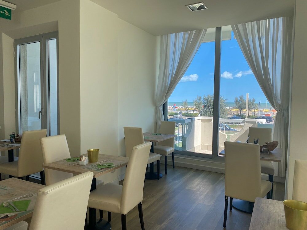 Фото Hotel Aristeo