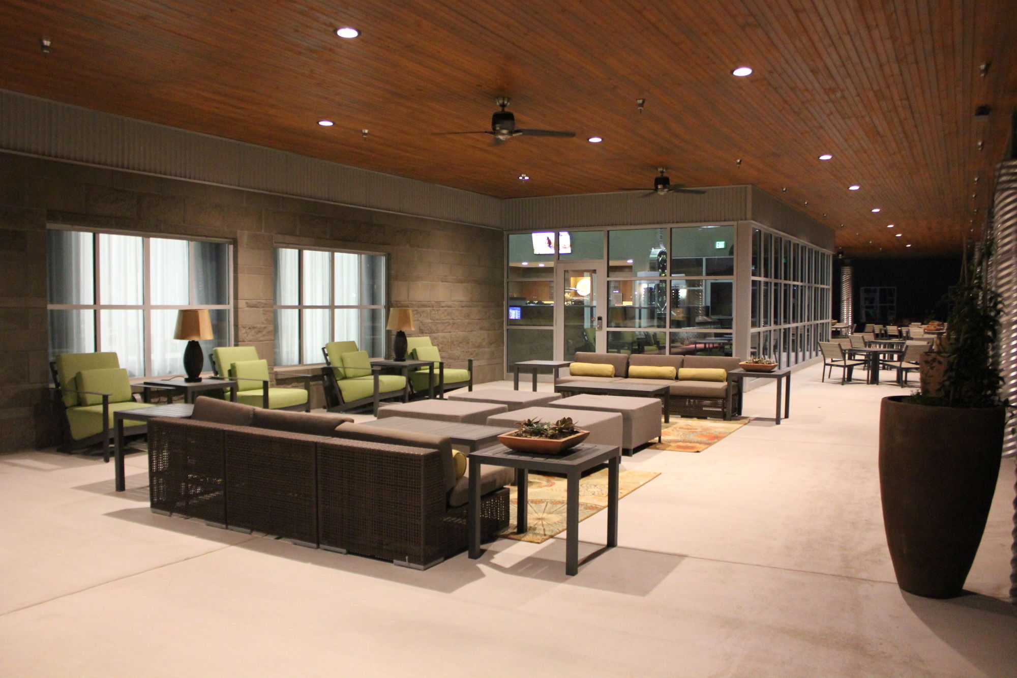 Фото Homewood Suites by Hilton TechRidge Parmer @ I-35