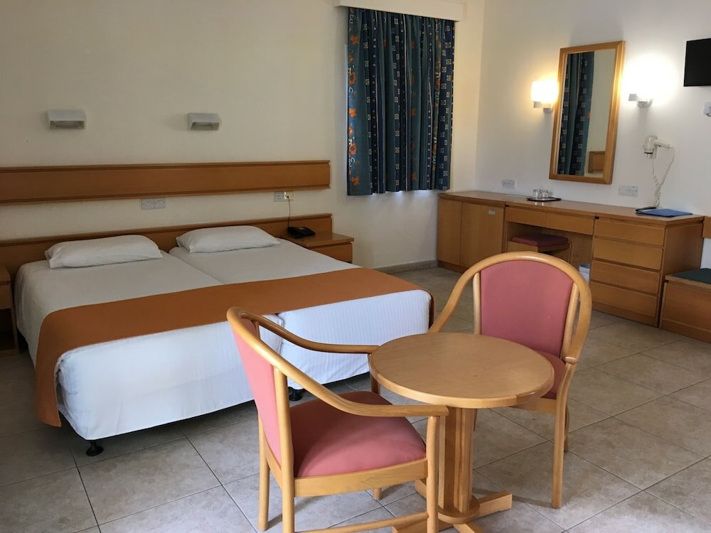 Фото Kissos Hotel