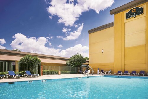 Гостиница La Quinta Inn & Suites by Wyndham Baltimore S. Glen Burnie