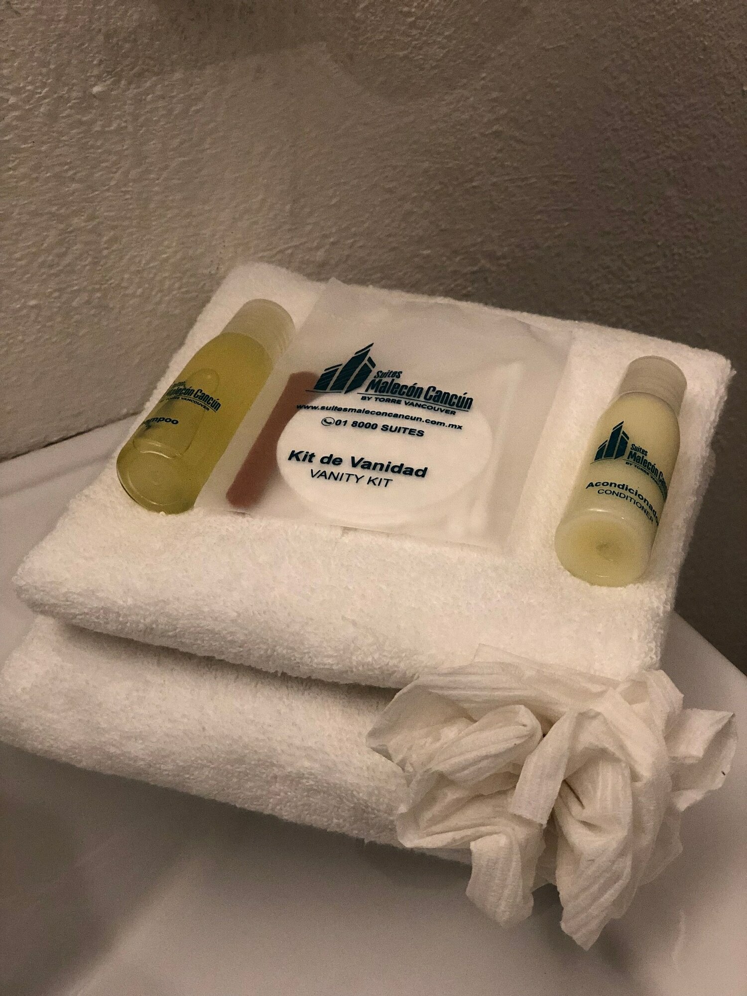 Фото Suites Malecon Cancun Torre Vancouver