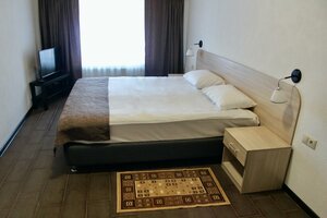 Gostinitsa Spas-Kamenka (kottedzhny posyolok Spas-Kamenka, Lesnaya ulitsa, 1) ، فندق