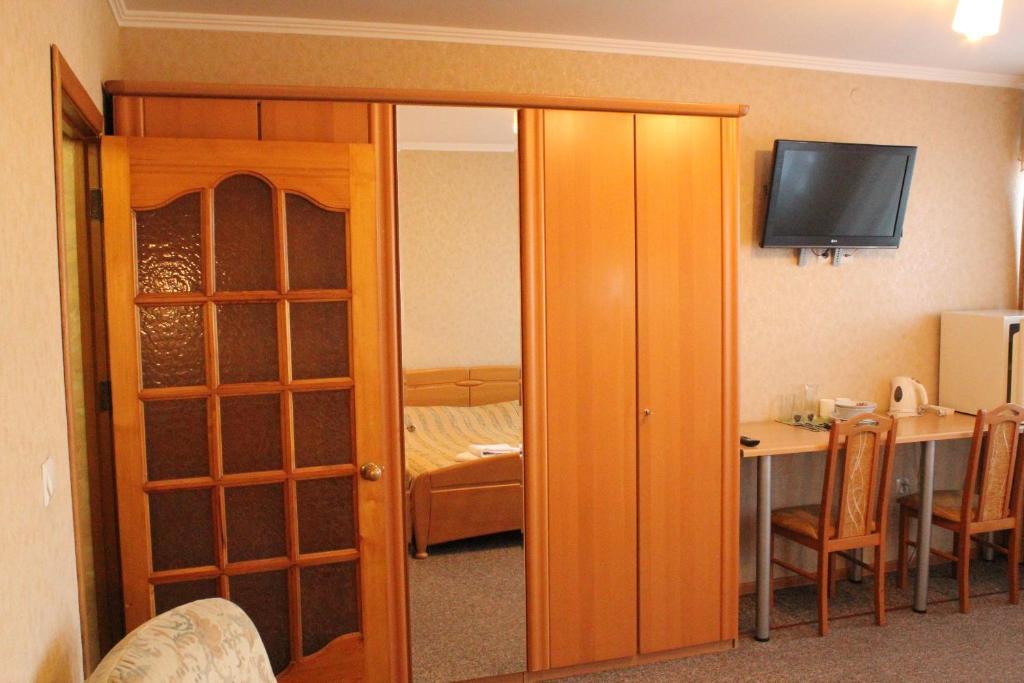 Фото Глория