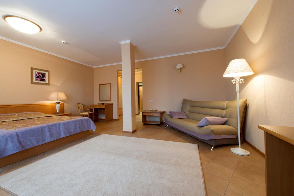 Фото Отель Новый