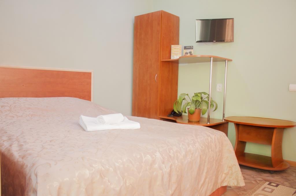 Фото Селена