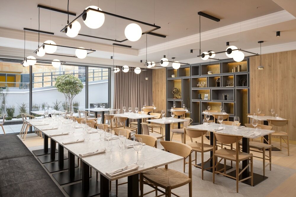 Фото Courtyard by Marriott Cluj-Napoca Downtown