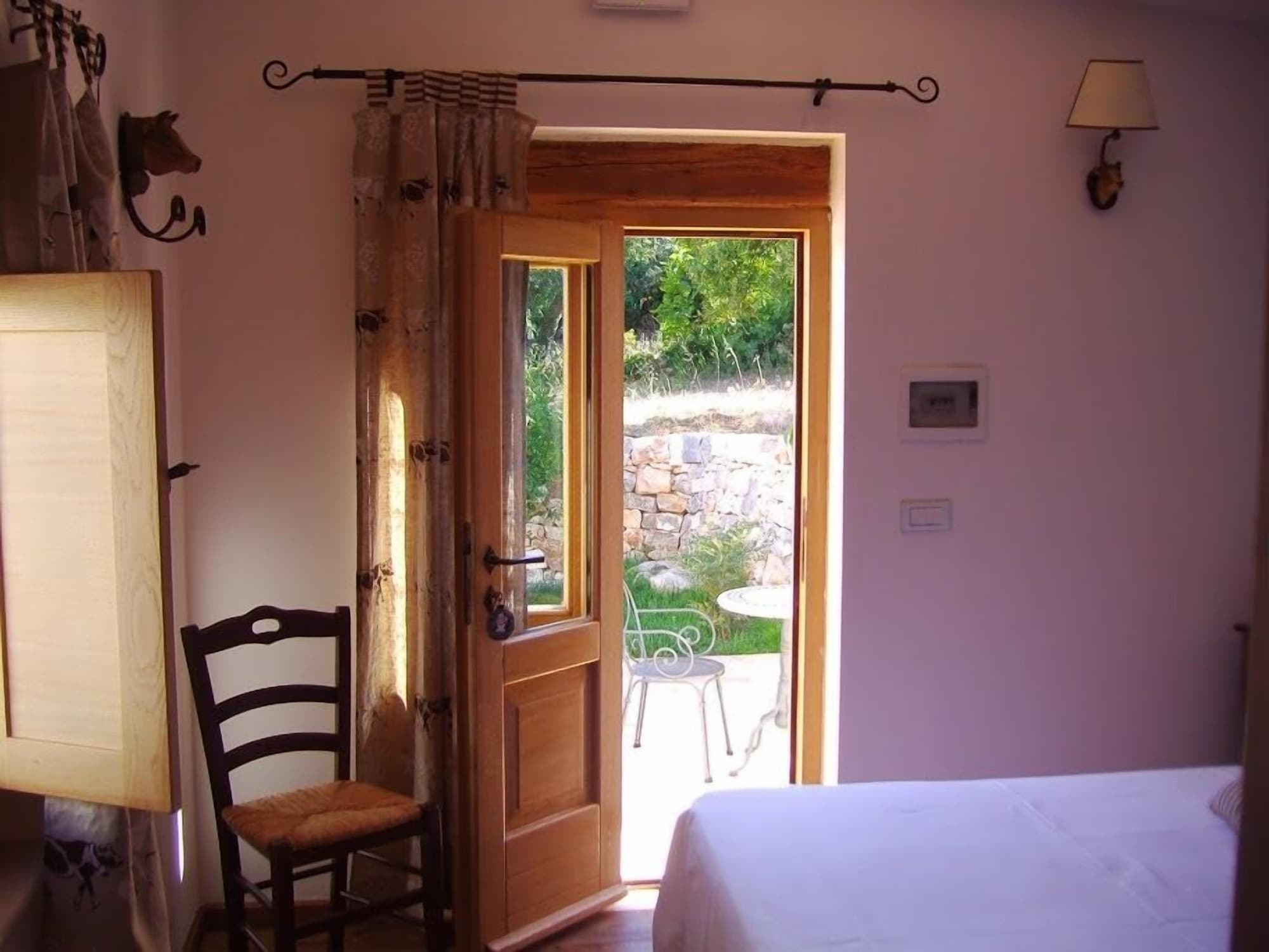 Фото Trulli Terra Magica