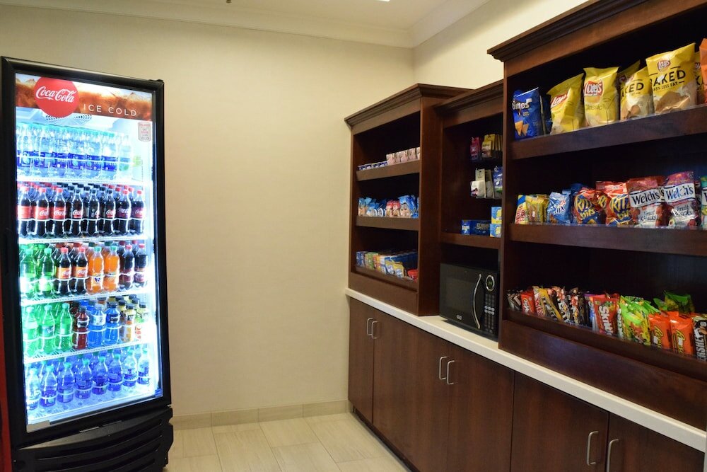 Фото Holiday Inn Express & Suites Rochester Webster, an Ihg Hotel