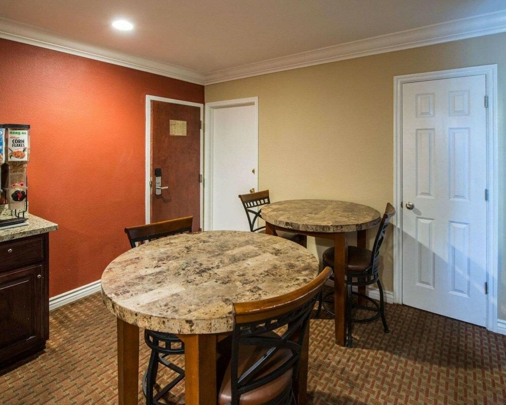 Фото Santa Fe Inn Los Angeles