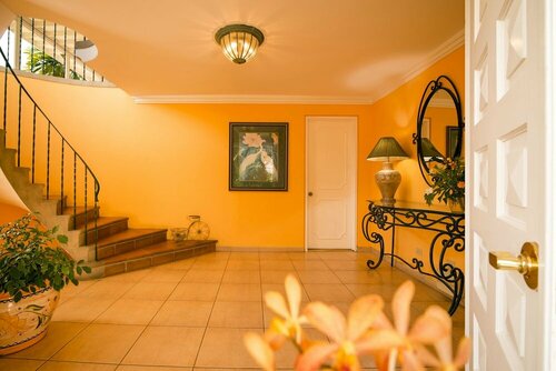 Гостиница Polkerris Bed & x26; Breakfast в Монтего-Бей