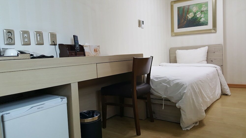 Фото Hotel Daewoo Inn