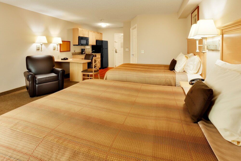 Фото Candlewood Suites Harrisburg, an Ihg Hotel