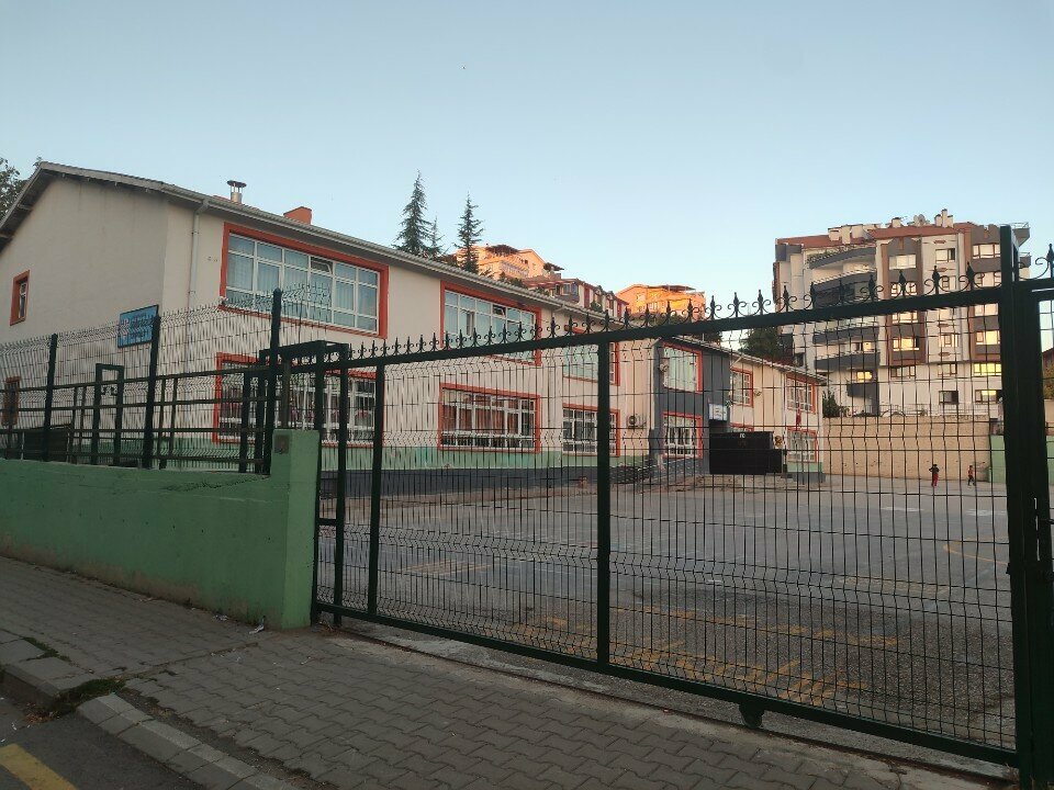 Primary school Hamdi Bulgurlu Primary School, Ankara, photo