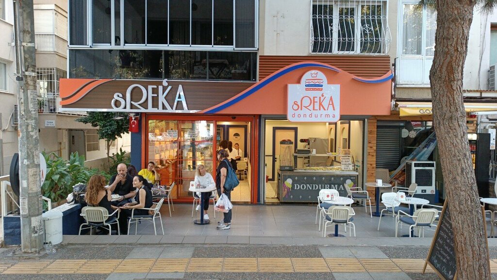 Confectionary Sreka Patisserie, Izmir, photo